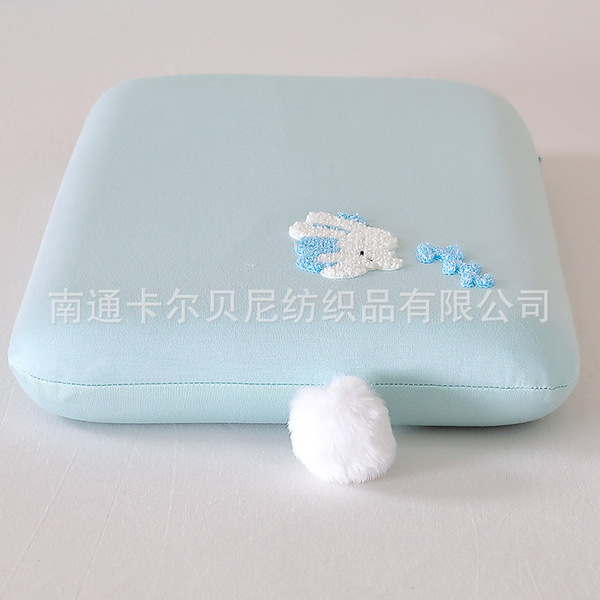 Children's neck pillow for students