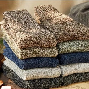 Black socks women's mid-calf length socks autumn and winter men's winter northeast thickened fleece-lined warm terry towel socks