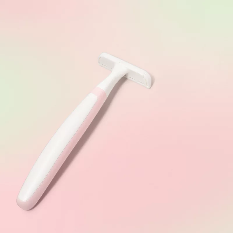 Razor, scraper for intimate use, hair removal