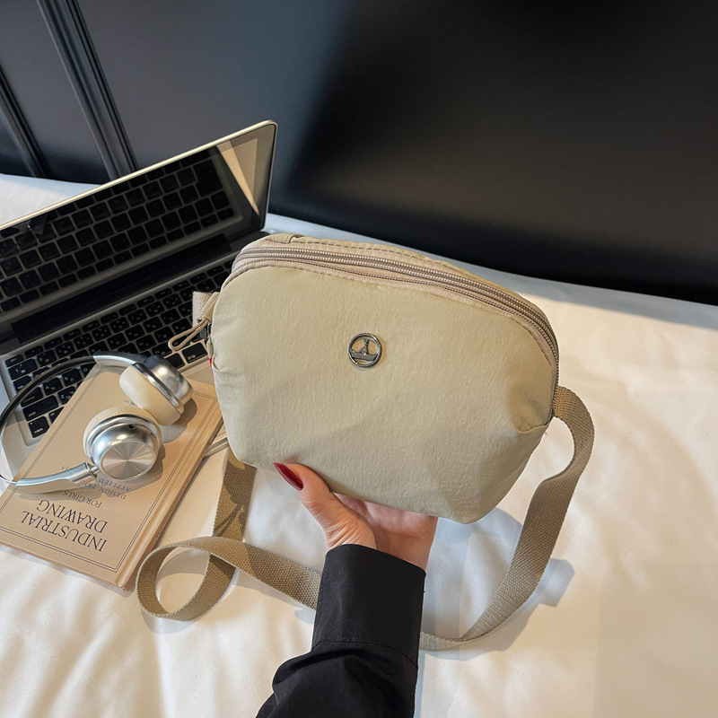 新しいスポーツマルチコンパートメント夏の新しいバッグファッショナブルな軽量シェルバッグ携帯電話小さなクロスボディバッグレディースバッグショルダーバッグ|undefined