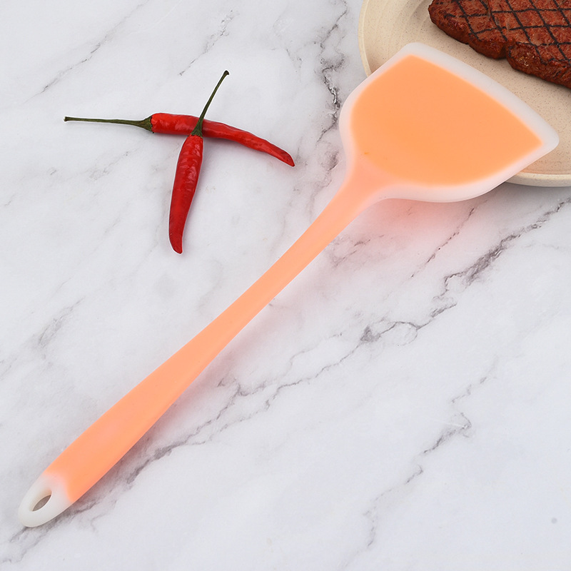 Juego de utensilios de cocina de silicona para hornear de cuatro piezas de cocina antiadherente resistente a altas temperaturas, espátula, colador, cuchara translúcido