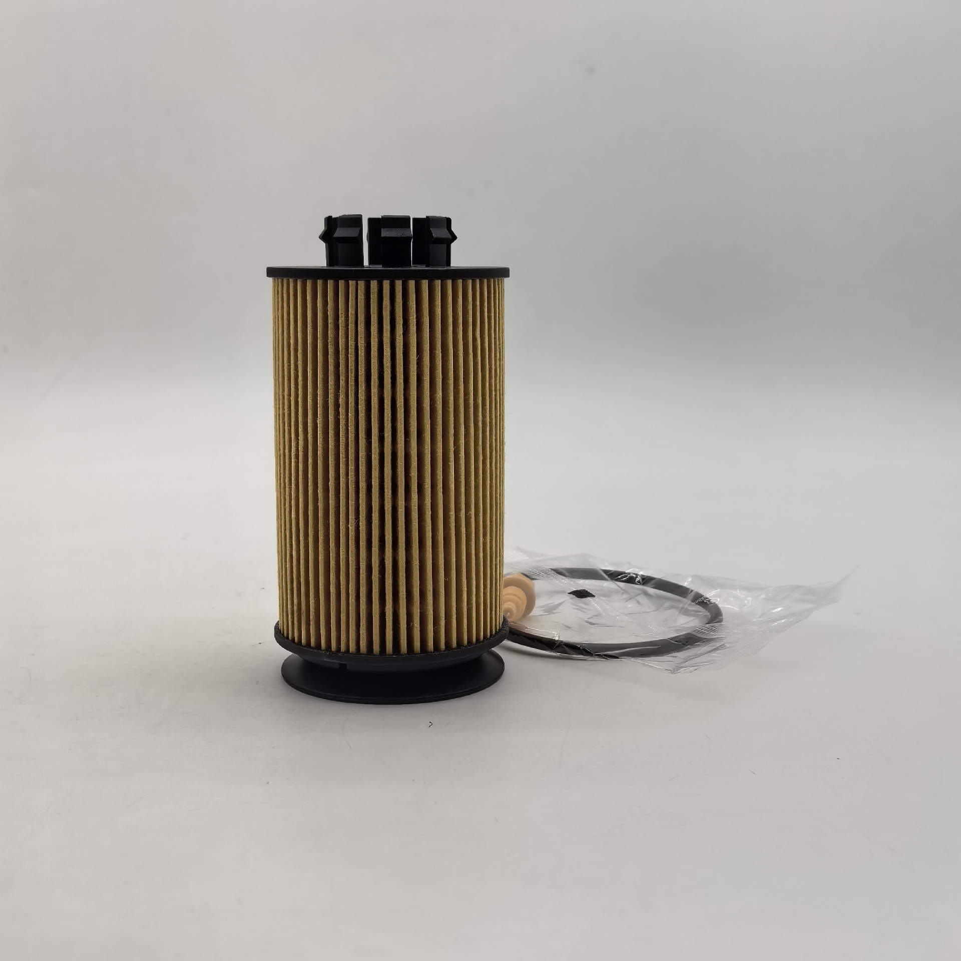 Qc000001 504385104 Adapted to Canter 3.0 Fe5 Fe6 Oil Filter Grids Filter