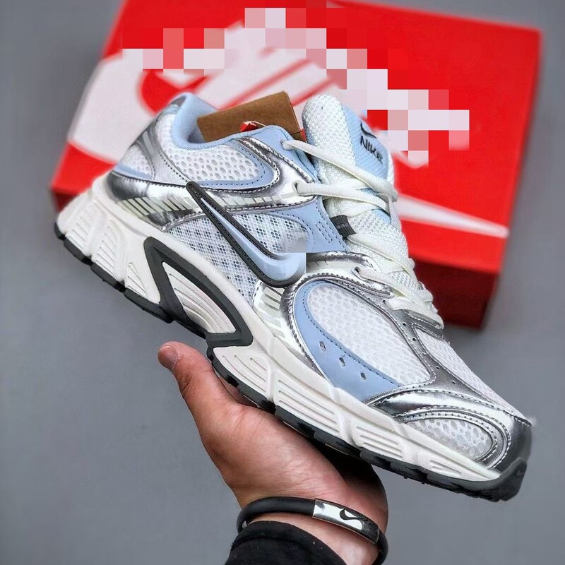 Pure Original Version Popular 2025 Summer New V5 Rnr White Breathable Running Shoes for Men and Women Retro Sports Shoes