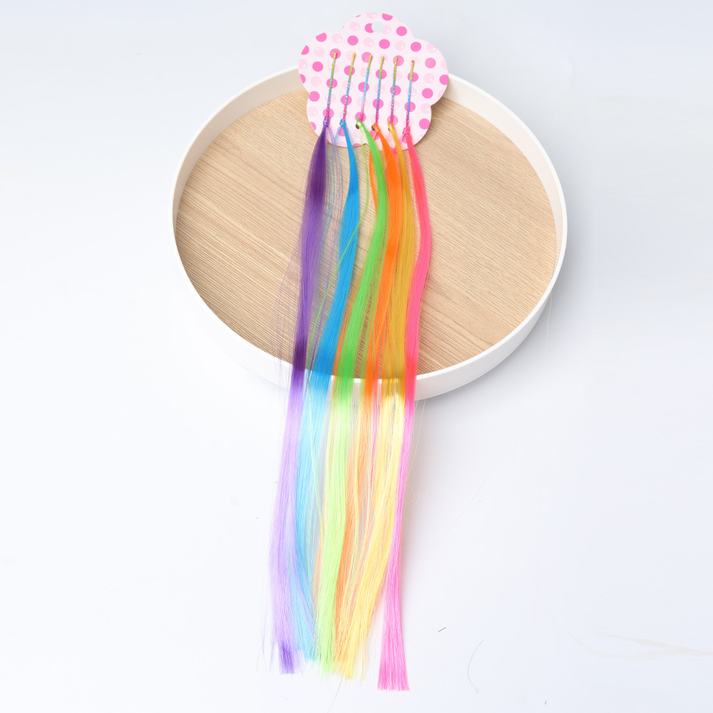 한 단어 클립이 색상을 발산합니다.