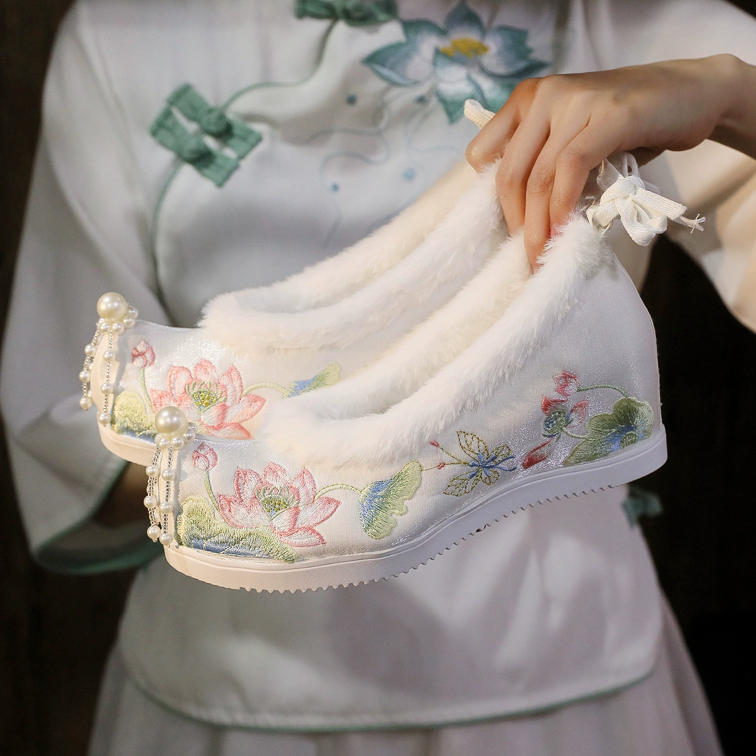 [BIHE] новая обувь ханьфу для студенток в старинном стиле, Женская подходящая обувь ханьфу, увеличивающая внутренний рост, обувь в старинном стиле Han Element