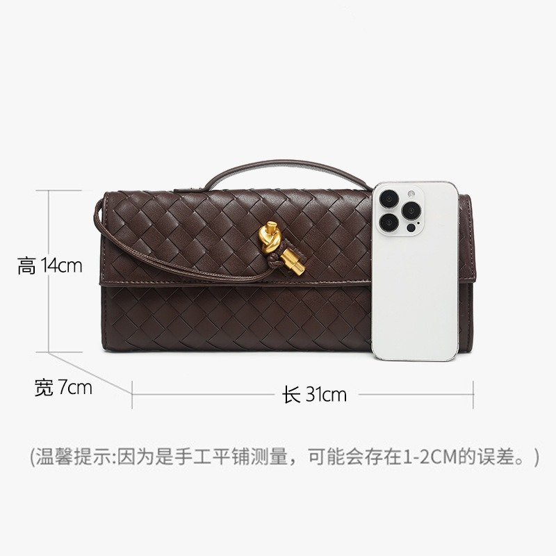 2025 New Woven Bag Shoulder Baguette Bag Niche Luxury Horizontal Clutch Evening Bag Versatile Commuter Crossbody Bag - Thumbnail 3
