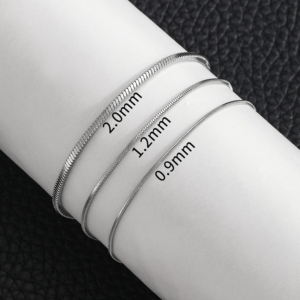 Exquisite Retro Titanium Steel Gold-plated Square Snake Bracelet_voghion.com