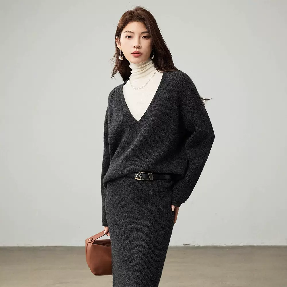 慵懒风100羊毛毛衣女针织半身裙两件套2025新款大码秋冬女装套装