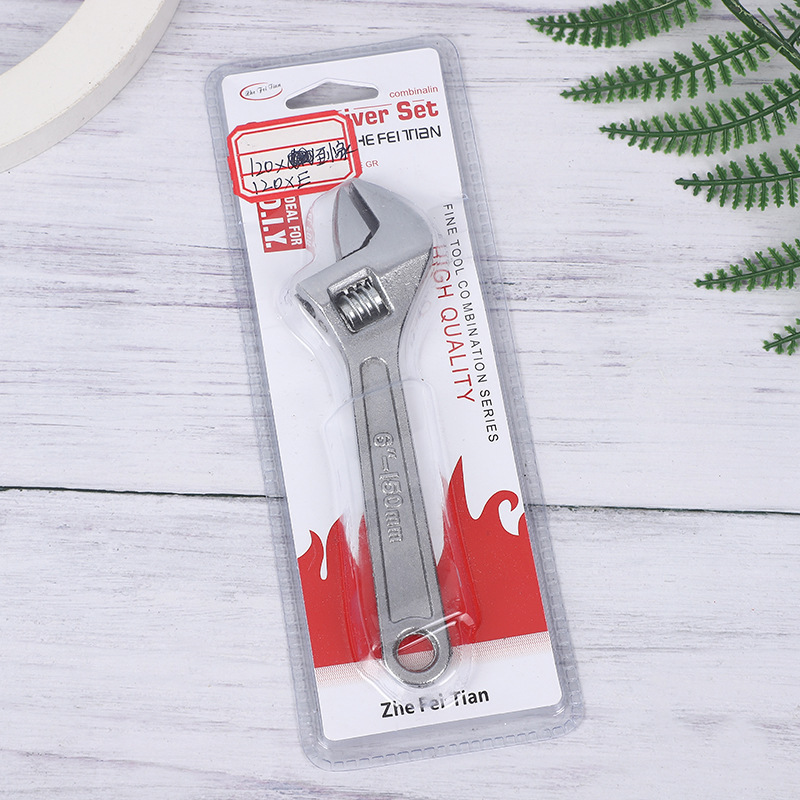 Llave Ajustable con Mango de Goma de 6 Pulgadas 15 cm de Hierro Fundido image 2