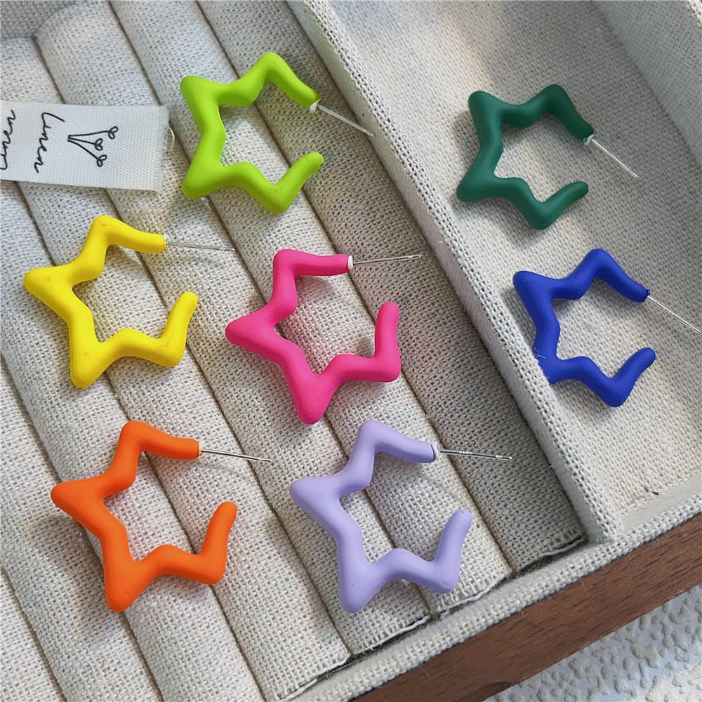 Summer fashionable elegant earrings