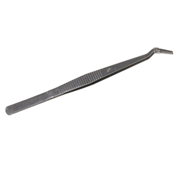 Juego de tres piezas de acero inoxidable para higiene bucal transfronteriza: espejo bucal, sonda y pinzas.