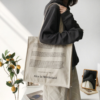 goods in stock wholesale Canvas bag Autumn and winter Alice In Wonderland Alice Roam wonderland The single shoulder bag