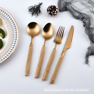 ���P�304�;߽�ɫ���P������ְѱ����͵����ײ;�ϵ�е���