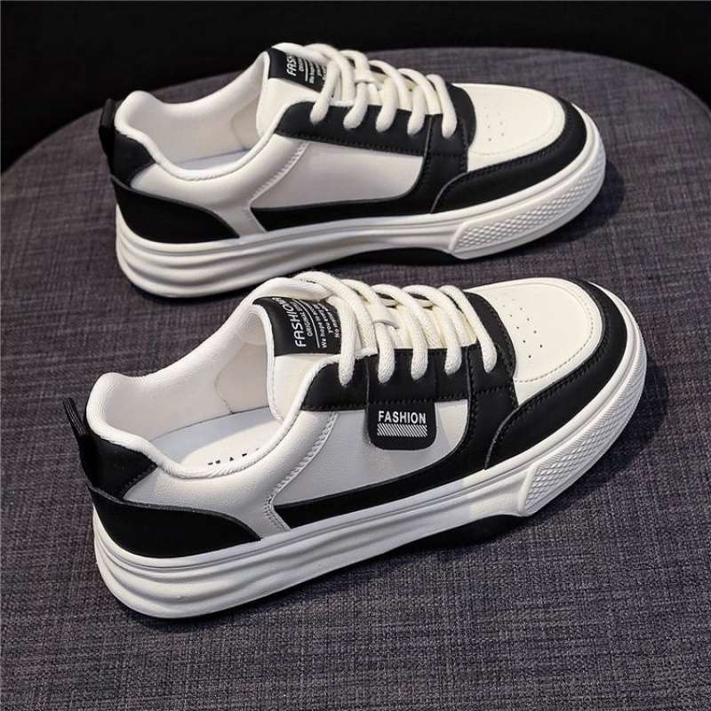 Zapatos gruesos, zapatos deportivos, 2025, zapatos blancos de cuero de estilo explosivo, zapatos de mujer de todo fósforo de nuevo estilo para mujer, zapatos de fondo de otoño, zapatos casuales
