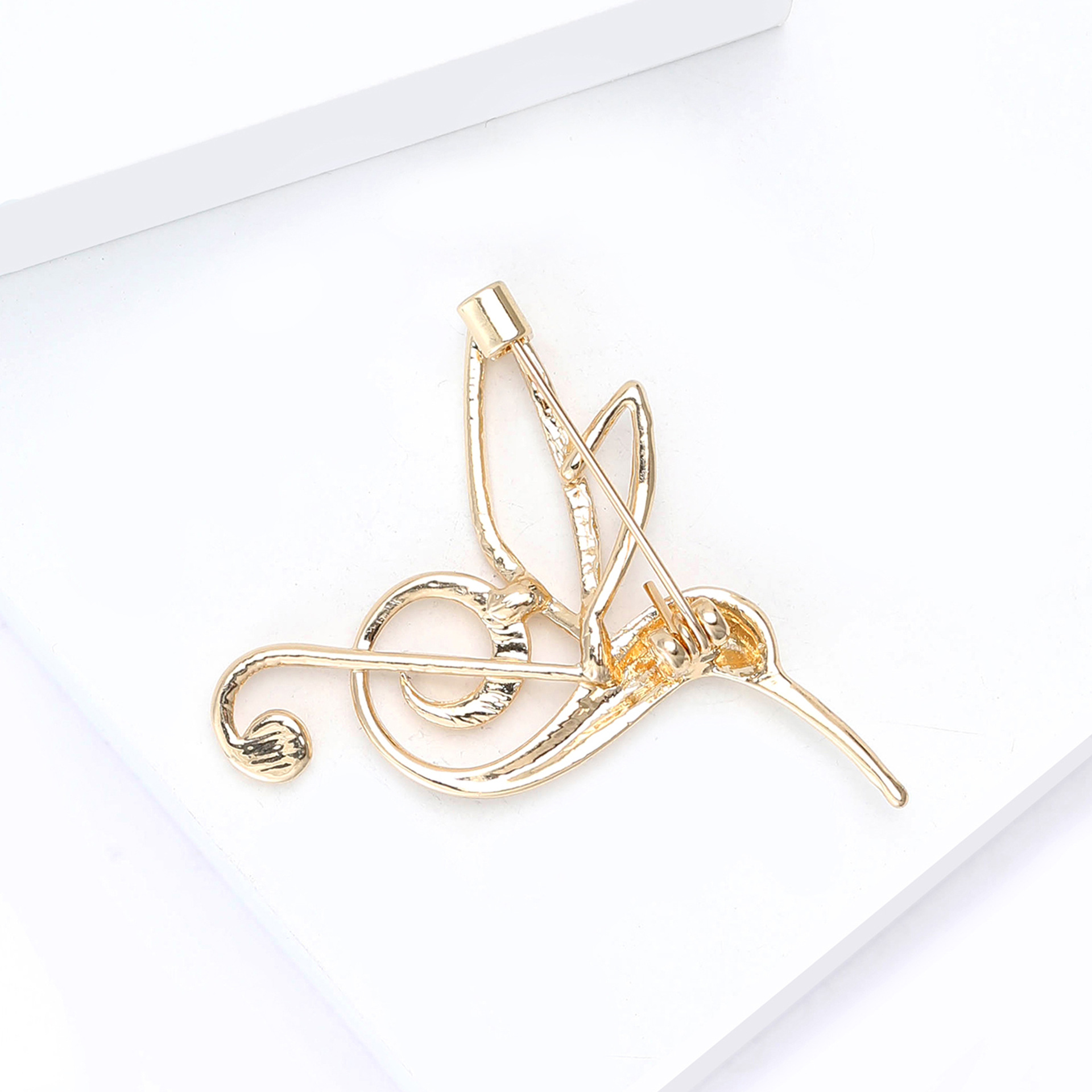 Cross-Border Hot-Selling European and American Alloy Enamel Hummingbird Musical Note Brooch Versatile Women's Suit Shawl Corsage Jewelry Pin