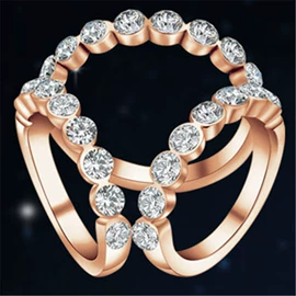 胸针;耳钉;耳环