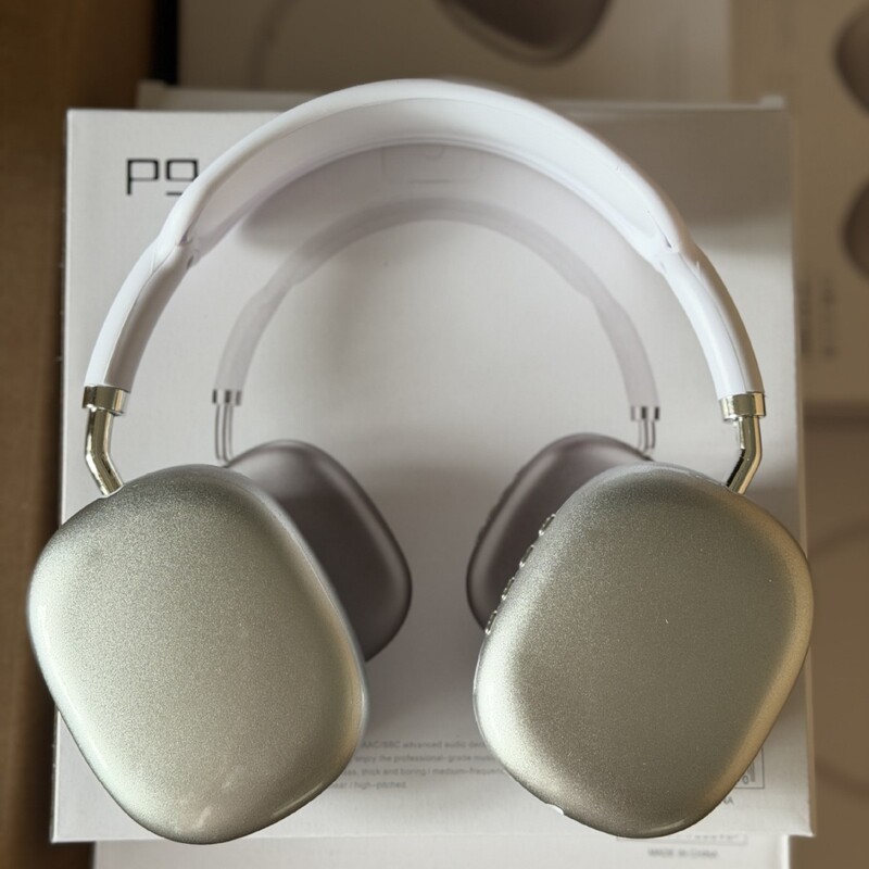 Head-Mounted Bluetooth Headphones 26 New Noise-Canceling Headphones Huaqiangbei P9Max Bluetooth Headphones Sports Cross-Border Headphones Head-Mounted Bluetooth Headphones 26 New Noise-Canceling Headphones Huaqiangbei P9Max Bluetooth Headphones Sports Cross-Border Headphones
