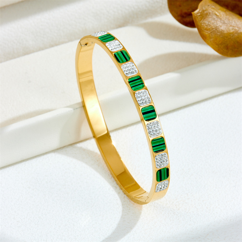 24g Weight Shell, Zircon Inlay Material Bangle Classification Titanium Steel Chain Material 1 Piece Quantity Daily Occasion Titanium Steel Material Geometric Pattern All Seasons Season Women's Gender Plating, Inlay Design Retro Style Retro Geometric Titanium Steel Shell Zircon Bangle In Bulk 4