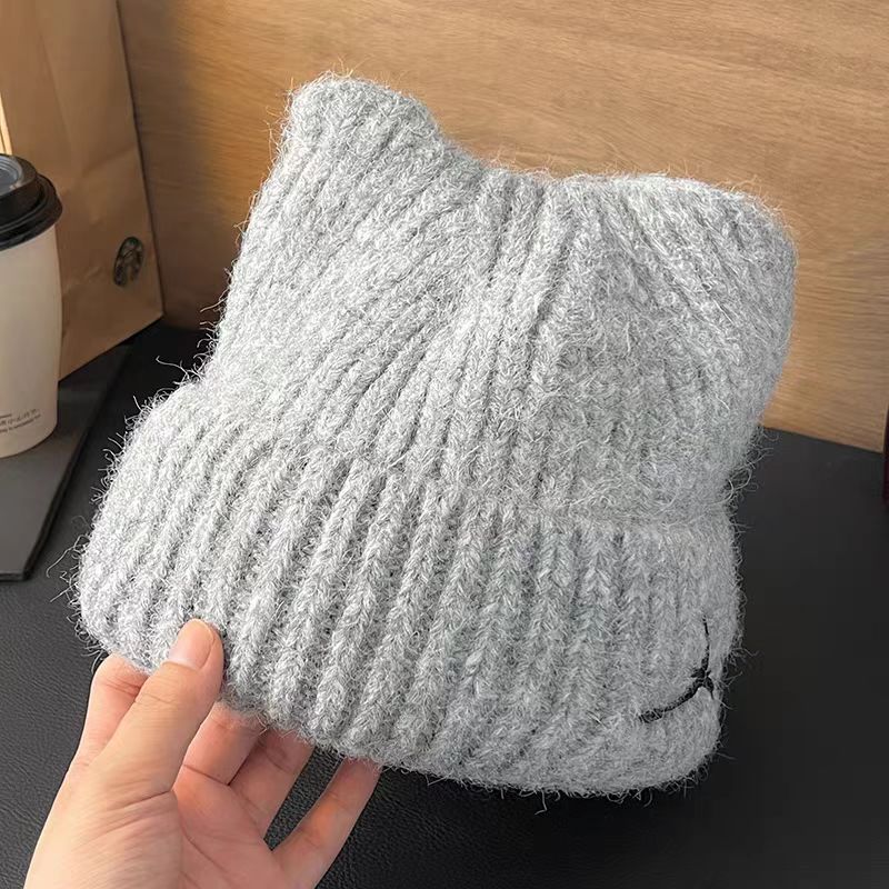 帽子女性のかわいい猫耳秋と冬の新しいニット帽子冬暖かい刺繍顔小さな防寒帽子ウール帽子|undefined
