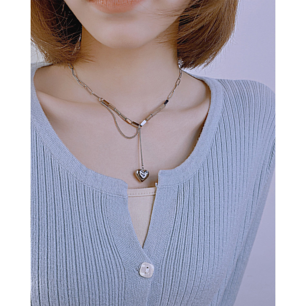 Fashion Heart Shape Stainless Steel Necklace Tassel Stainless Steel Necklaces display picture 7