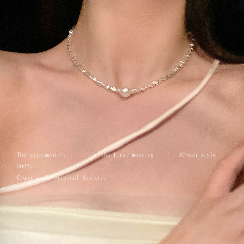 Silver Pearl Broken Silver Necklace for Women, Summer High-End Dress Clavicle Light Luxury Niche Neck Accessory