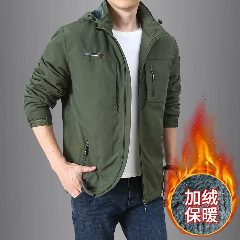 Осенняя и зимняя мужская повседневная куртка на свежем воздухе снимает шляпу с несколькими сумками