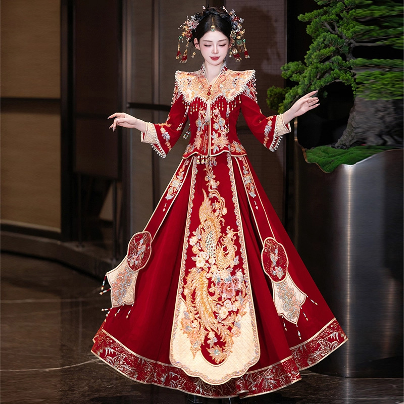 Velvet Bridal Xiuhe Wedding Dress 2026 New Model, Heavy Craftsmanship, Light Luxury Wedding Attire, Chinese-Style Bridal Gown