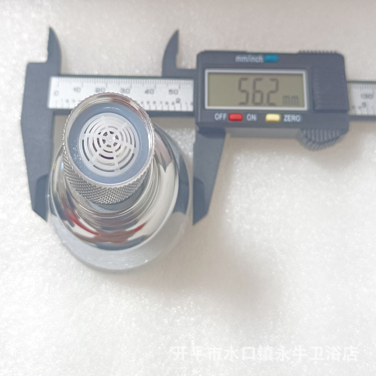 New product recommendations: Four-function shower head, kitchen sink, household faucet, multi-functional nozzle, aerator Application Scenario
