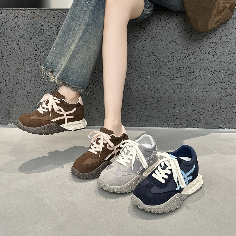 2025 Autumn Thick-Soled Inner Heightening Forrest Gump Shoes Women's Outdoor Casual Sports Shoes Fashionable and Easiest for Match German Training Shoes Women