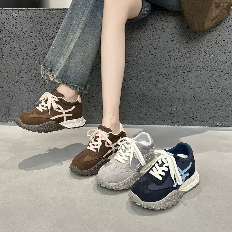 2025秋季厚底内增高阿甘鞋女款户外休闲运动女鞋时尚百搭德训鞋女