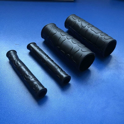 Motorcycle Handle Cover: Rubber Handle Anti-Slip Brake - black-handlebar-cover-black-tendon-brake-cover