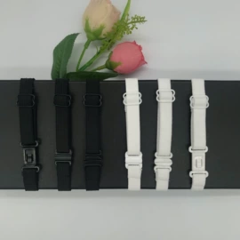 领带;领结/领花;口袋巾