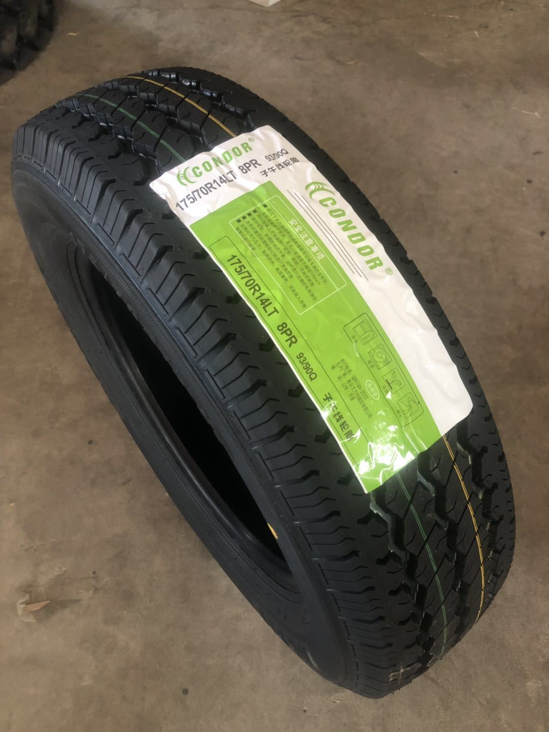 Light truck tire 165/175/185/195/205/215/225/65 7075R1...