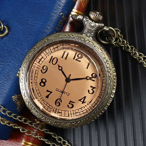 New Style Fashion Gift Quartz Flip Dial Tea Glass Cuckoo Clock Watch European and American Necklace Retro Cuckoo Clock Wholesale