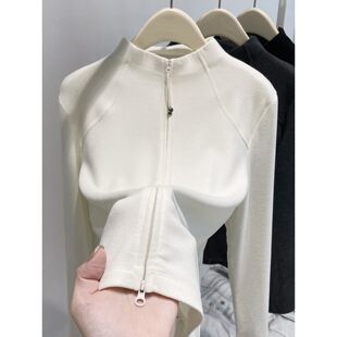 �H��춮aƷչʾ����-��q���ȴ�½q�����Ů�ﶬ������I�����l
