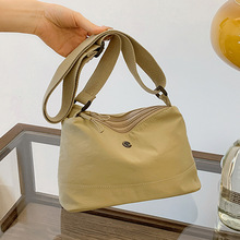 ���s��ˮ�p�����e��������Ůͬ��r��ͨ�����Ӵ������μ�б���