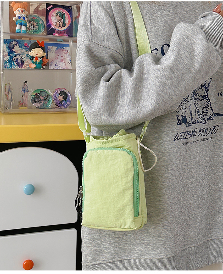 New solid-color student cycling casual women's bag, lightweight outdoor mobile phone bag and accessory bag undefined