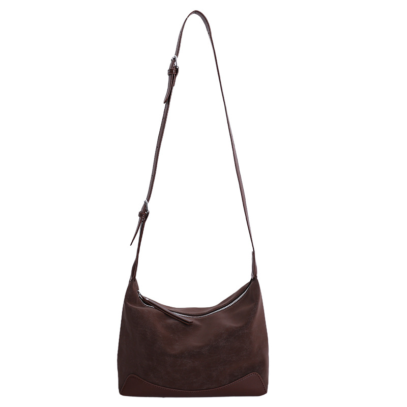 Otoño y invierno de alto nivel retro bolsas de color para mujeres 2025 nuevo estilo versátil bolsas de bolsas de hombro