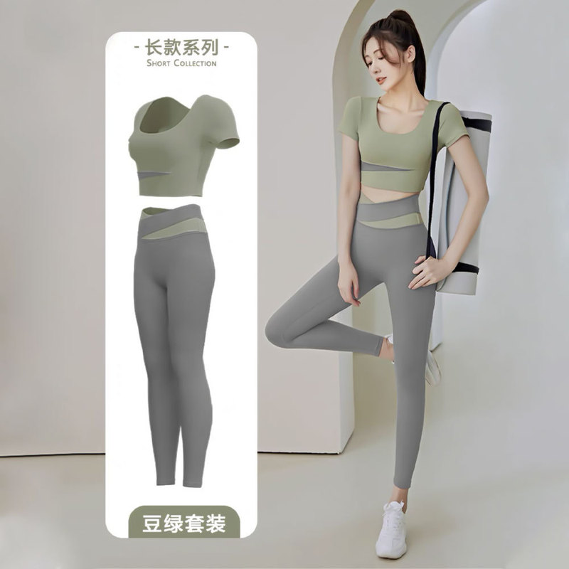 色合わせ半袖ヨガ服セット女性春夏露臍短い上着ヒップパンツランニングトレーニング服|undefined