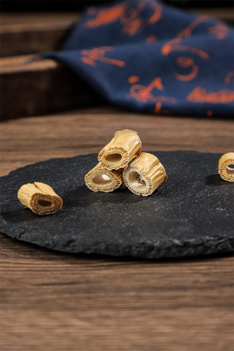Dried Reed Rhizome Lu Gen 500g Clean Sulfur Free Bulk Herb for Decoction and Herbal Tea key features