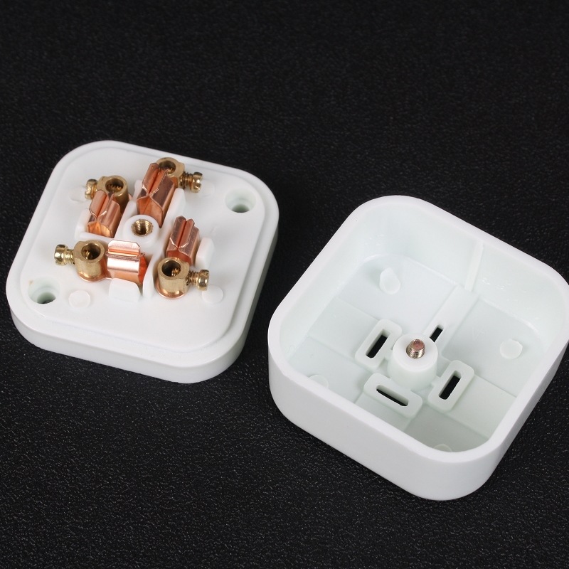 16A 四插座 明 (5).jpg