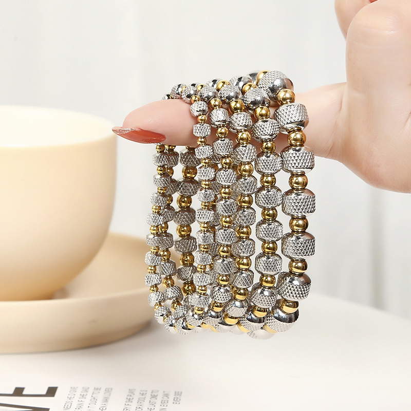 1 Piece Quantity Daily Occasion Stainless Steel Material Circle Pattern 1 Piece Simple Style Circle Stainless Steel Beaded Plating Bracelets