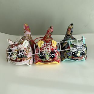 Tiger Tiger Shengwei Wealth God Car Sachteer Embroidery Handmade Sachteer Car Aromatherapy Pendant Keychain Decorative Ornaments