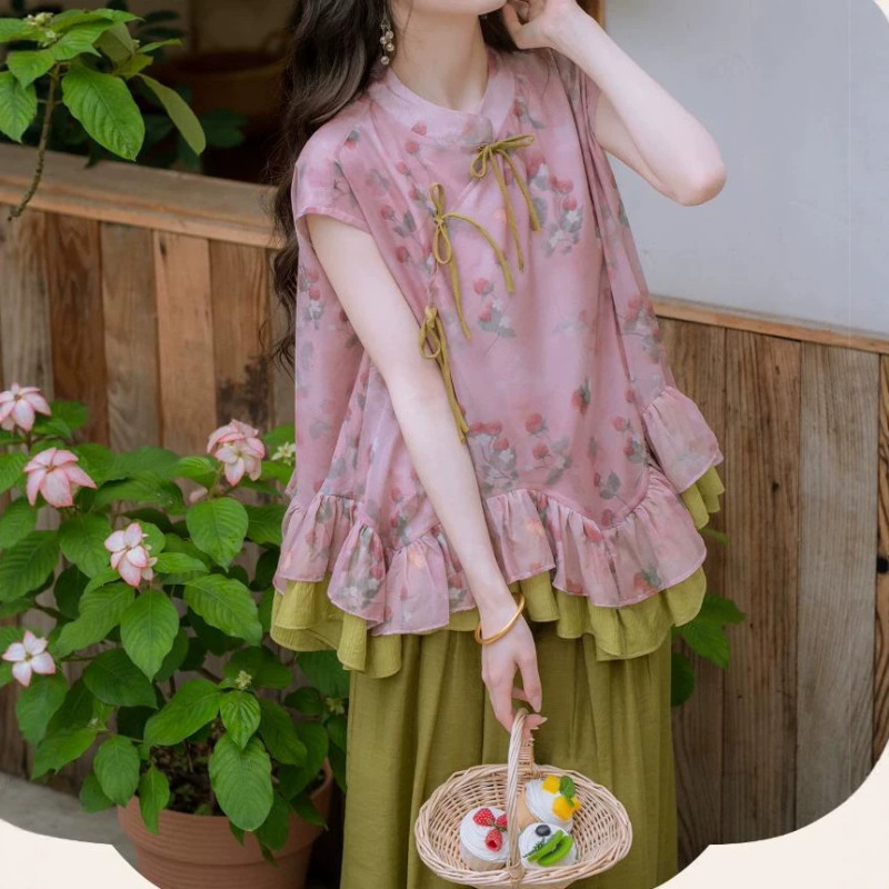 【Wild Berry Thoughts】National Style Strawberry Print Top for Women, Summer Double Layer Ruffle Hem Loose Blouse