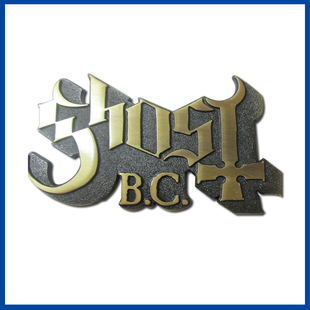 �͹��~ɫ��ĸ�T�Ʊ����\�Ͻ���ĸLOGO��Ƥ�߲��_���LOGOС����
