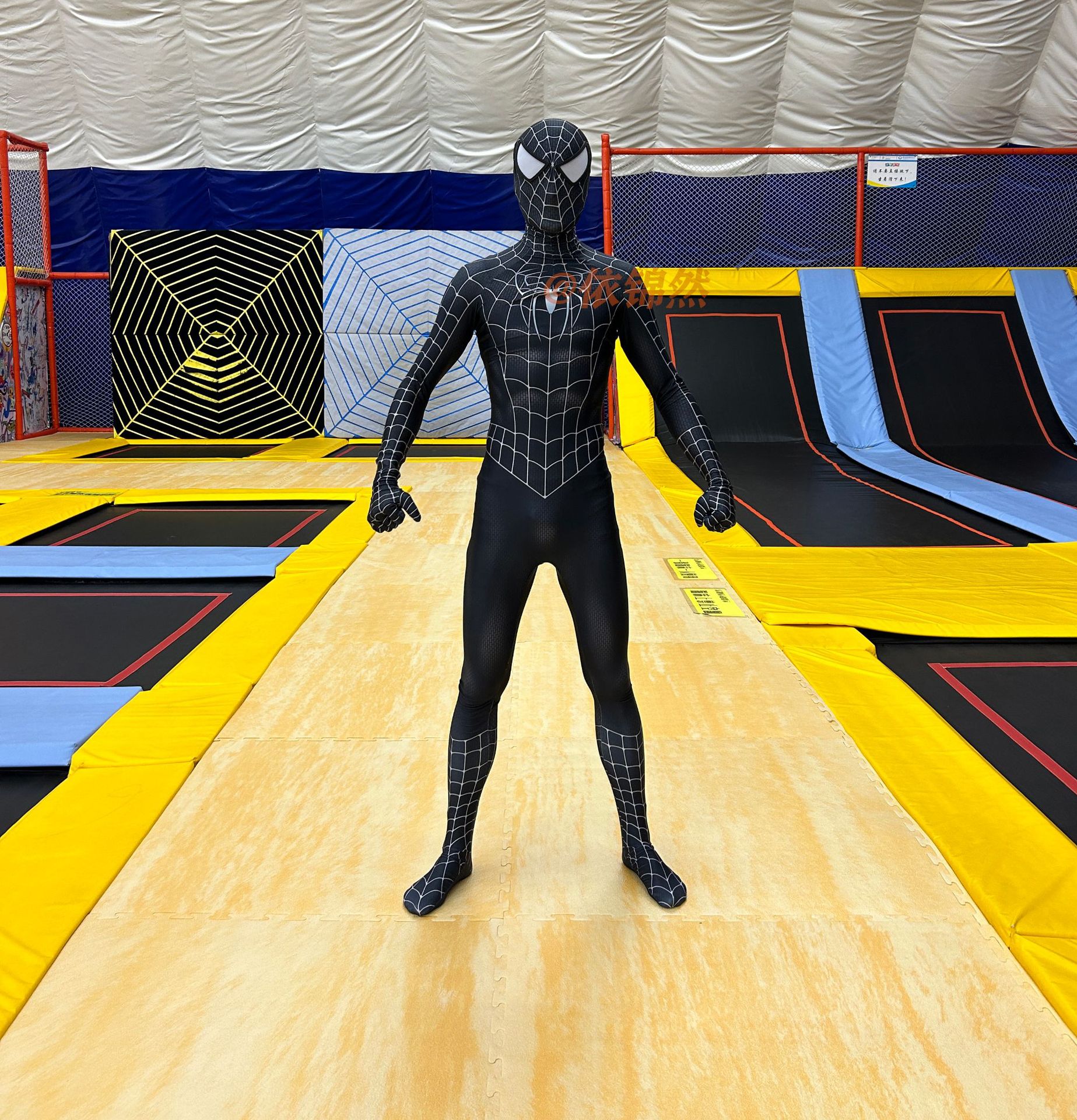 アメコミ BE@RBRICK SPIDER-MAN BLACK COSTUME Bearbrick x Marvel Spider-Man Black Costume 1000% - US