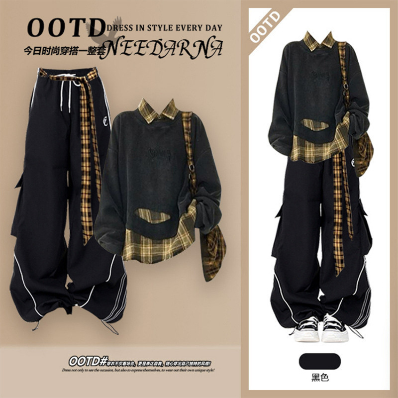 Korean-style preppy two-piece sweatshirt for women, super popular autumn outfit for 2026, cool and stylish high-end cargo pants.
