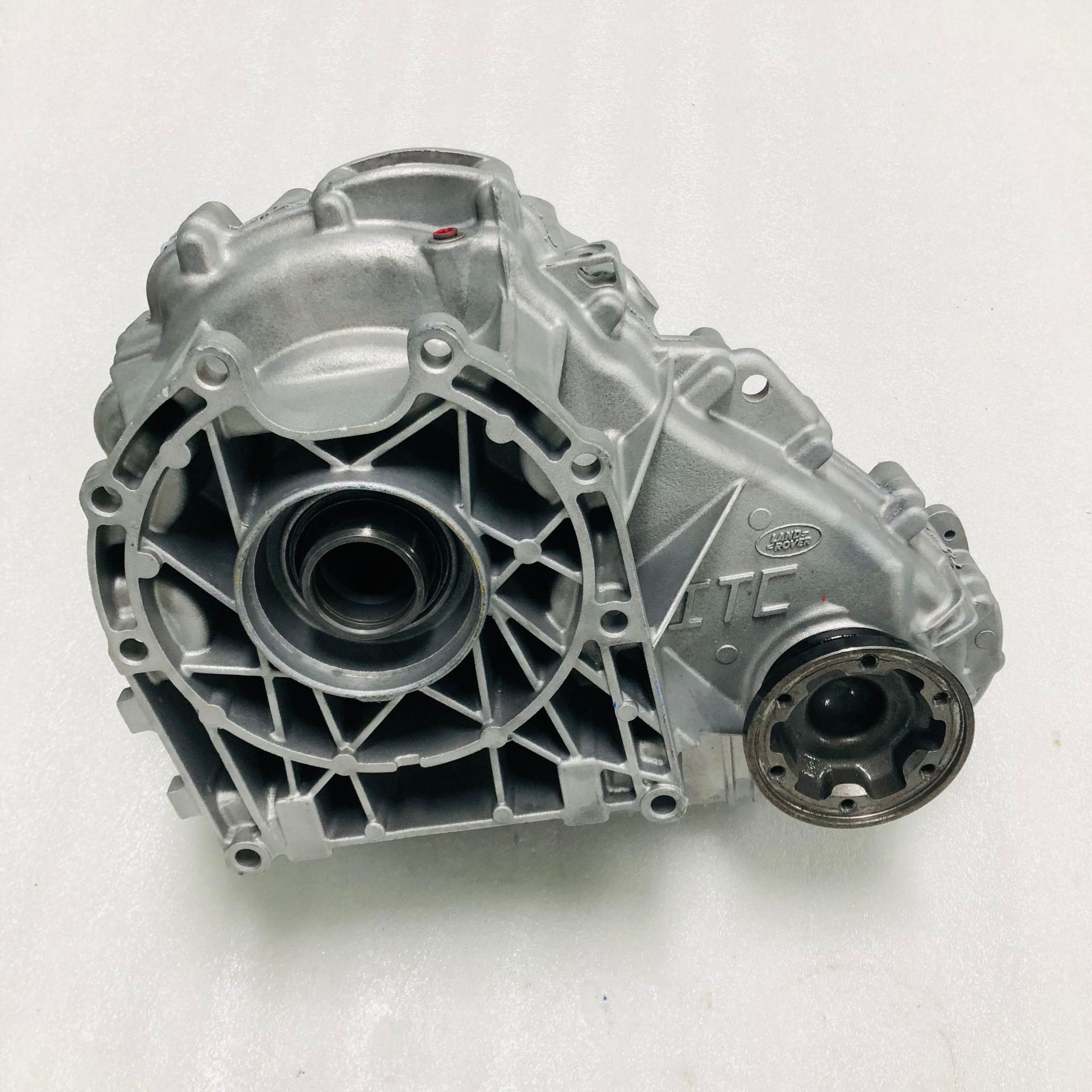 Suitable for Land Rover Range Rover Sport and Discovery 4, 8-speed transfer case assembly