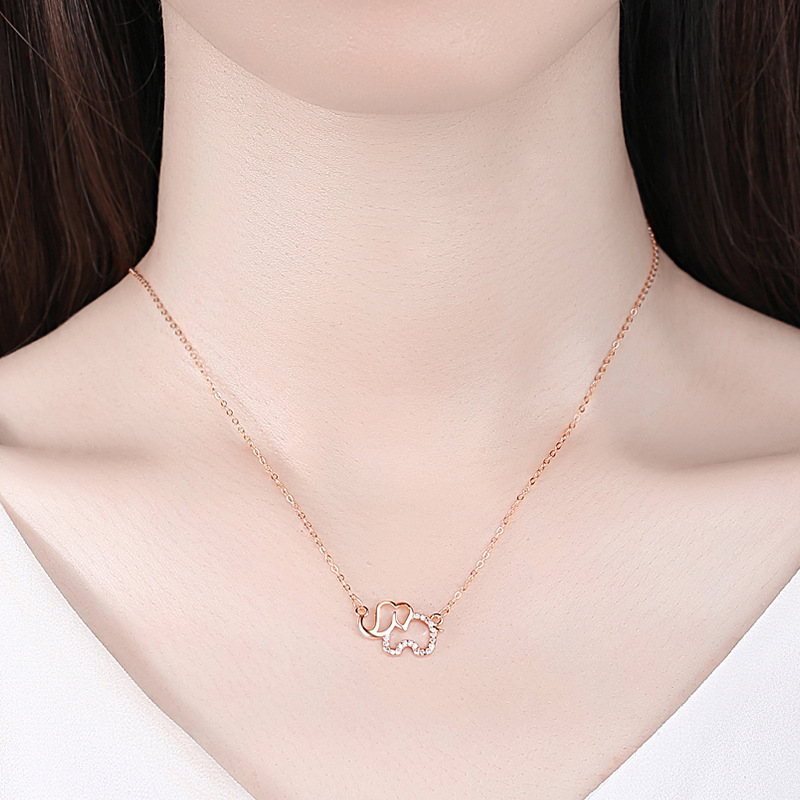 Plata esterlina S925 elefante collar nicho femenino personalizado creativo animal elefante colgante japonés y coreano Mori clavícula cadena al por mayor