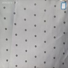 �S�ҹ�����ɫ�����c��AС�A���Ứ���bȹ�b����